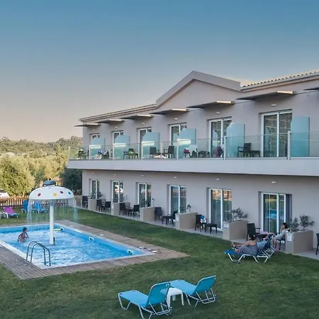 彼得罗斯酒店 蒂锡利维