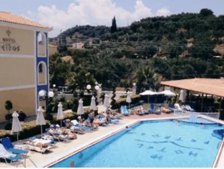 Petros ホテル チィリヴィ