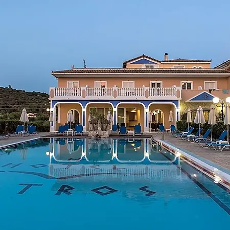 Hotel Petros