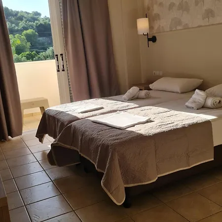 Petros Otel 3*