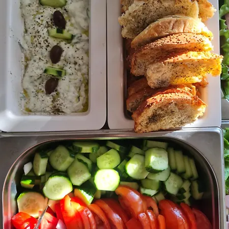 Petros Ξενοδοχείο 3*