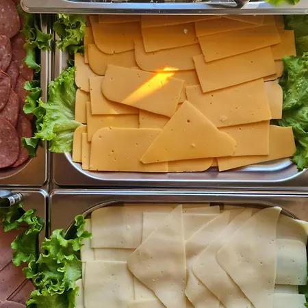 Ξενοδοχείο Petros Τσιλιβί